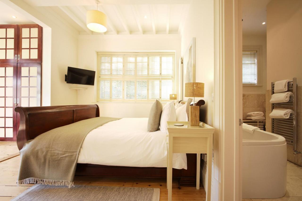 Daisybank Cottage Boutique Bed And Breakfast Брокенхърст Екстериор снимка