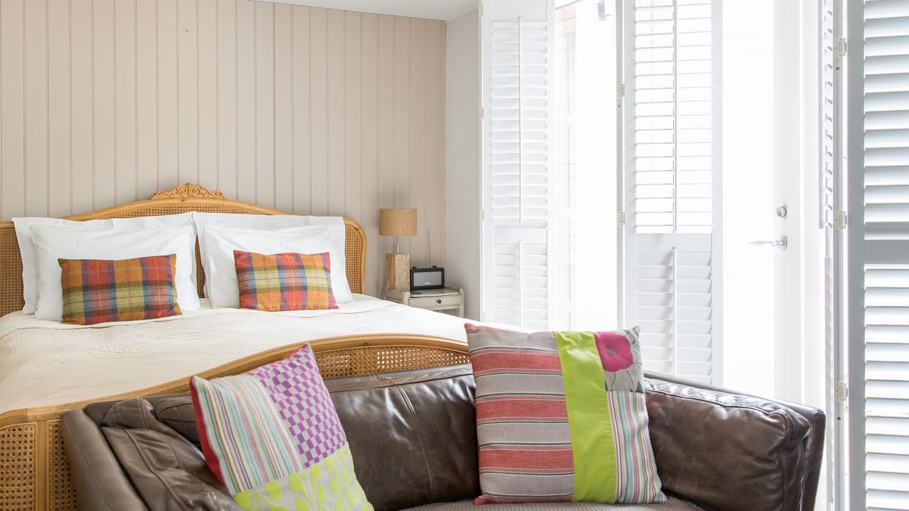 Daisybank Cottage Boutique Bed And Breakfast Брокенхърст Екстериор снимка